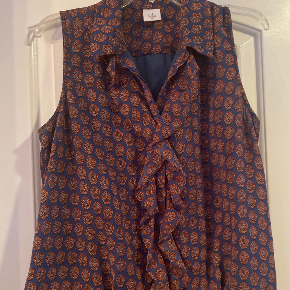 Cabi sleeveless Medallion Reign #3275  Med